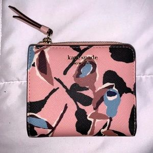 Kate spade bifold wallet
